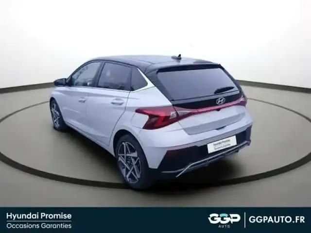 Occasion Hyundai i20 2025 Lumen gray métal/toit+rétros black Berline