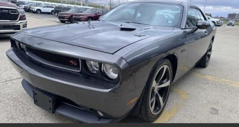 Utilisé 2014 Dodge Challenger Coupé | 32 712 € - Image 1/4