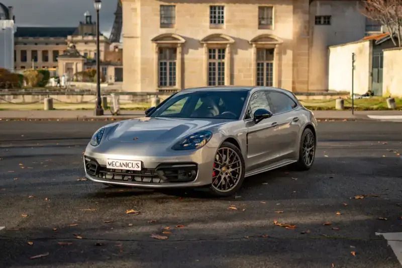 Gris Utilisé 2020 Porsche Panamera Berline | 99 900 € (Prix cher) - Image 1/4