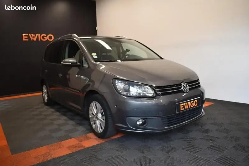 Gris Utilisé 2014 VW Touran Life Monospace | 13 790 € (Prix juste) - Image 1/4