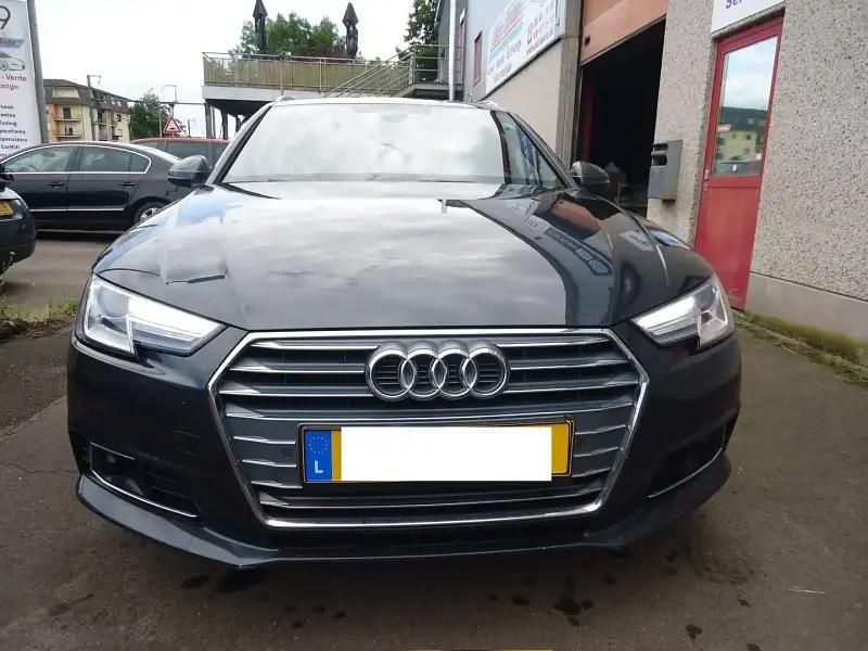 Gris Utilisé 2016 Audi A4 Design Break | 11 999 € - Image 1/4