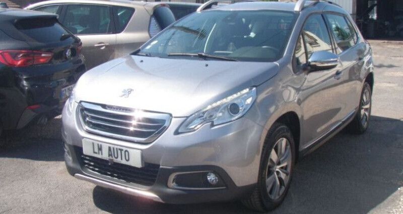 Gris Utilisé 2015 Peugeot 2008 Allure SUV | 8 990 € (Bon prix) - Image 1/4
