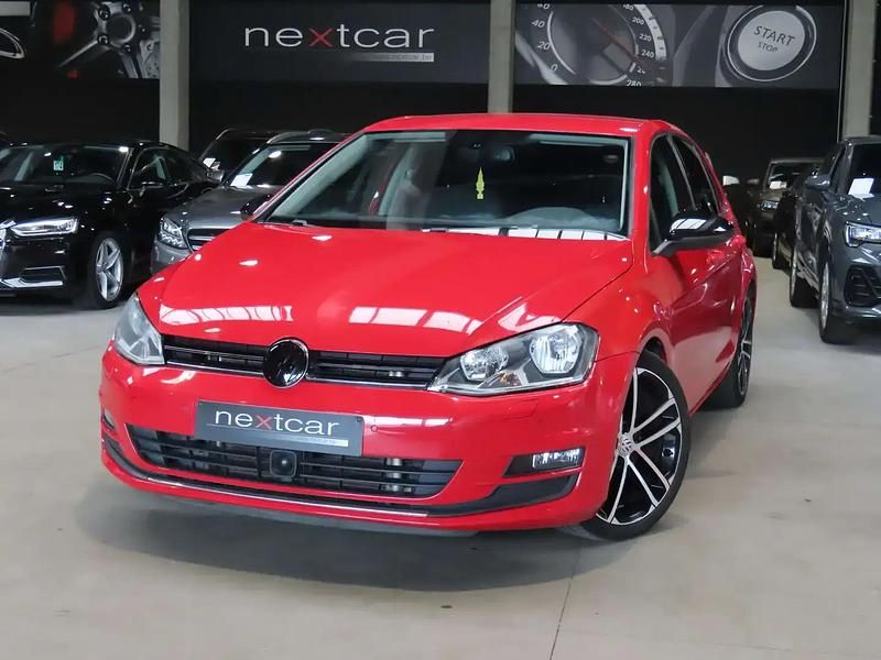 Rouge Utilisé 2013 VW Golf VII Berline | 7 290 € (Super prix) - Image 1/4