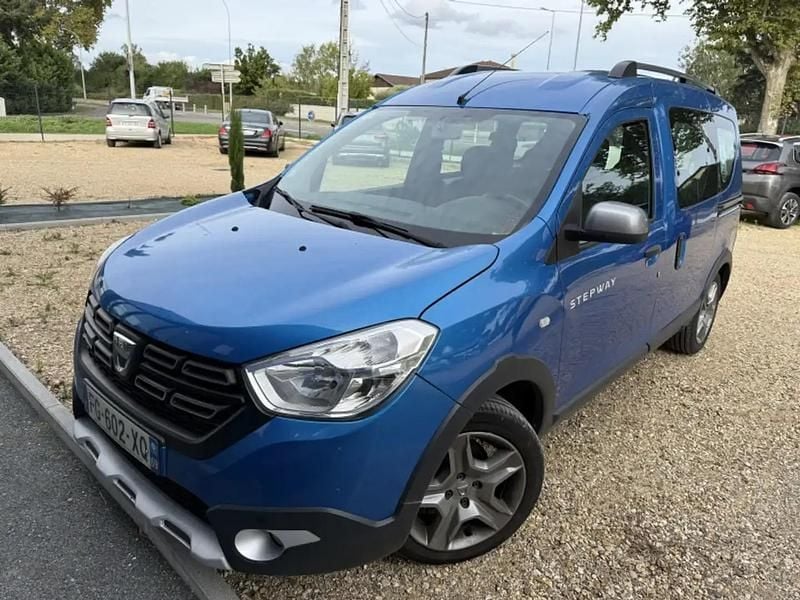 Bleu Utilisé 2019 Dacia Dokker Stepway Van | 14 490 € (Prix assez cher) - Image 1/4