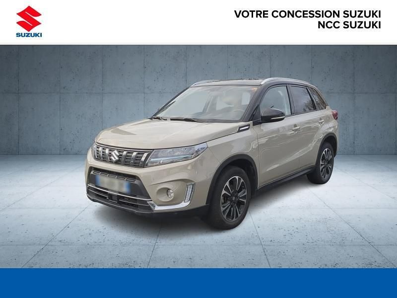 So'color savanna ivory/black métal Occasion 2024 Suzuki Vitara Style SUV | 21 980 € (Bon prix) - Image 1/4