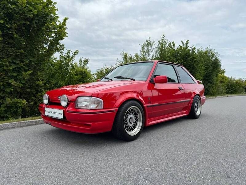 Occasion Ford Escort 102 ch (75 kW) 1990 Rouge Berline