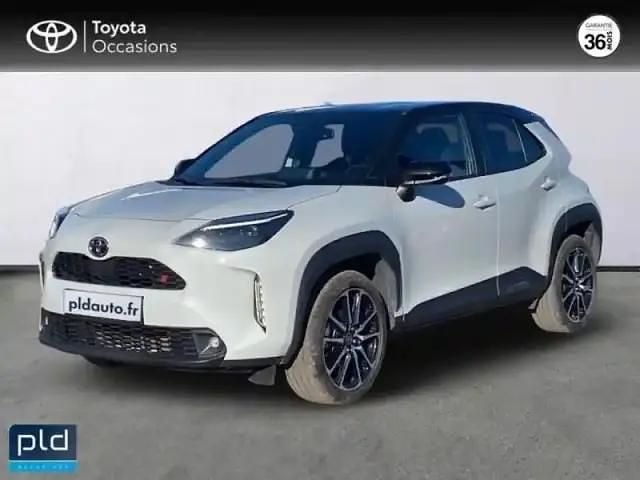Occasion Toyota Yaris Cross Sport 2022 Blanc nacré/toit noir SUV