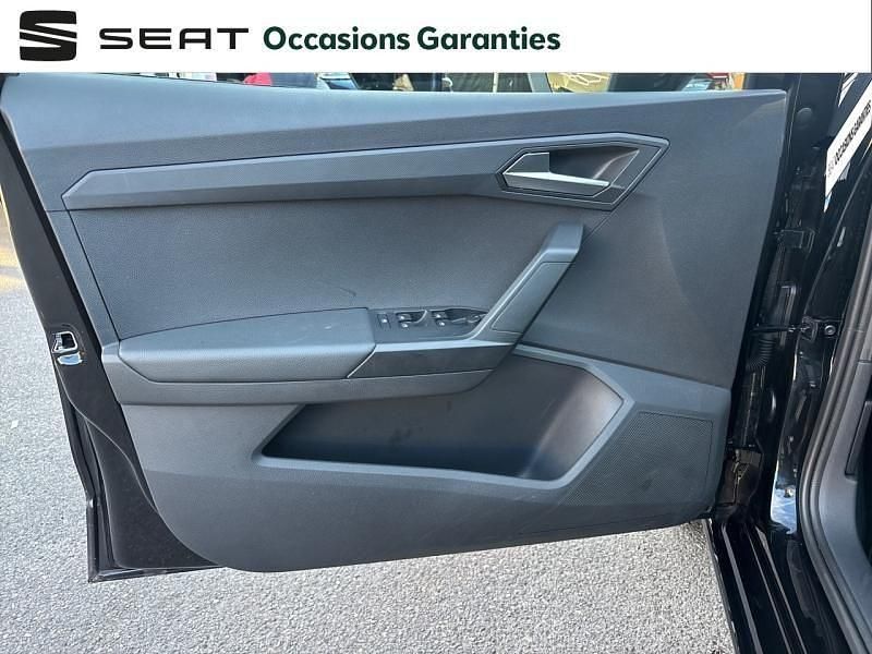 Occasion Seat Ibiza Style 95 ch (69 kW) 2023 Noir minuit métal Citadine