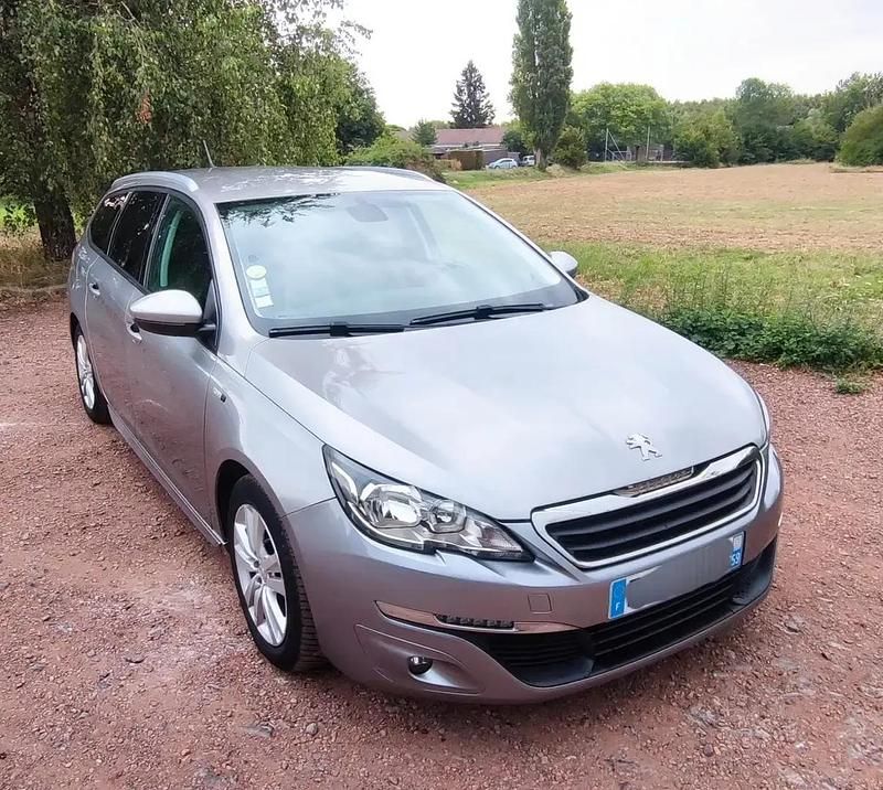 Utilisé 2016 Peugeot 308 Style Break | 9 500 € (Prix juste) - Image 1/4