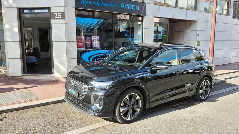 Noir Utilisé 2023 Audi e-tron SUV | 37 990 € - Image 1/4