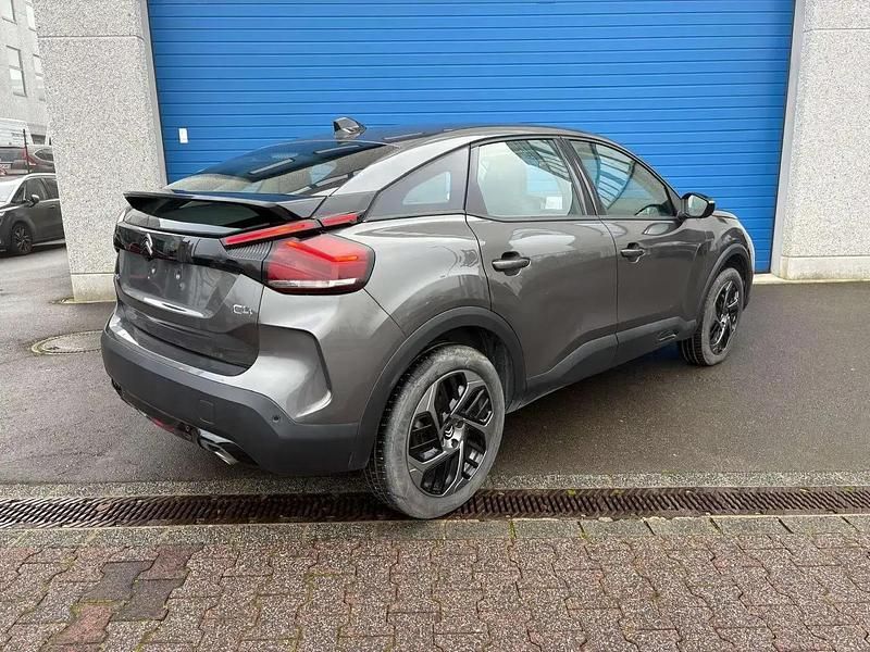 Gris Occasion 2024 Citroën C4 PureTech Berline | 15 990 € (Bon prix) - Image 1/4