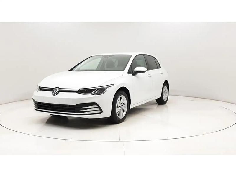 Blanc Occasion 2023 VW Golf VIII Life Citadine | 29 710 € (Prix assez cher) - Image 1/4
