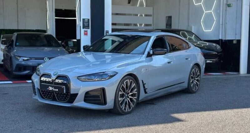Utilisé 2022 BMW i4 M Sport Berline | 53 990 € (Prix juste) - Image 1/4
