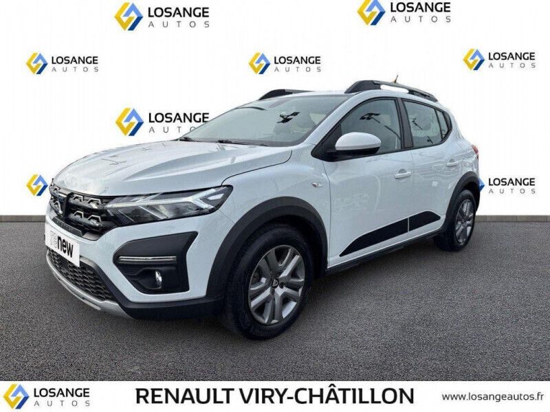 Blanc Utilisé 2022 Dacia Sandero Comfort Citadine | 13 880 € - Image 1/4