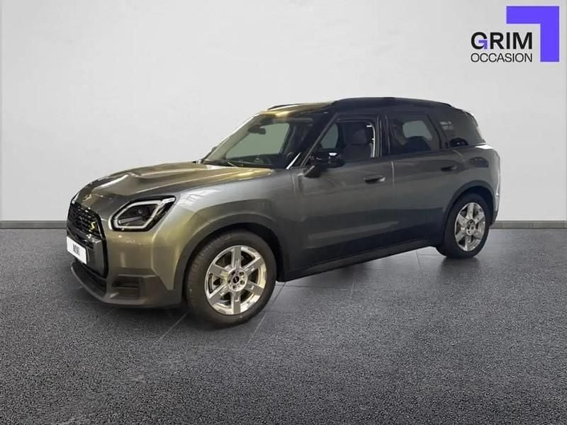 Vert Nouvelle 2025 Mini Countryman Classic SUV | 46 900 € (Prix juste) - Image 1/4
