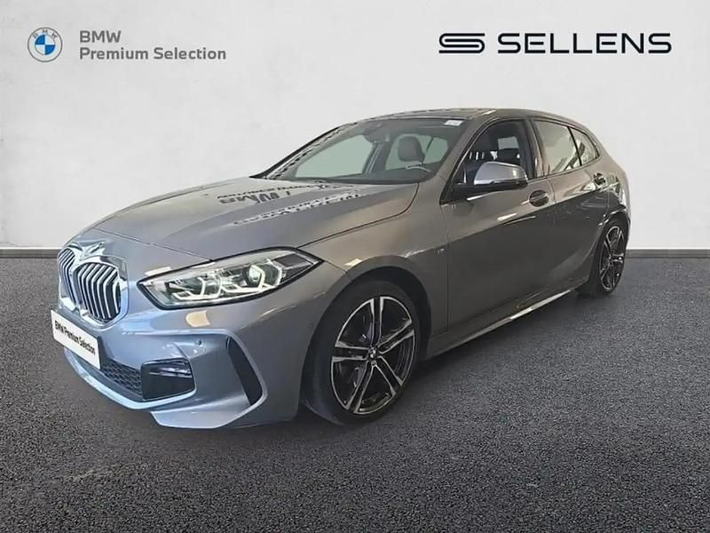 Gris Utilisé 2022 BMW 118 M Sport Citadine | 29 580 € (Prix juste) - Image 1/4