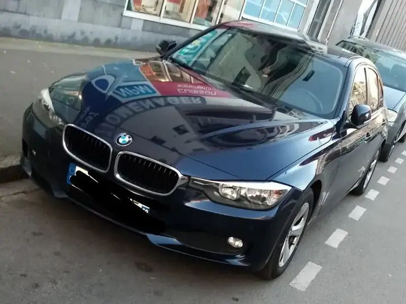 Utilisé 2012 BMW 320 Efficient Dynamics Berline | 9 000 € (Prix assez cher) - Image 1/4