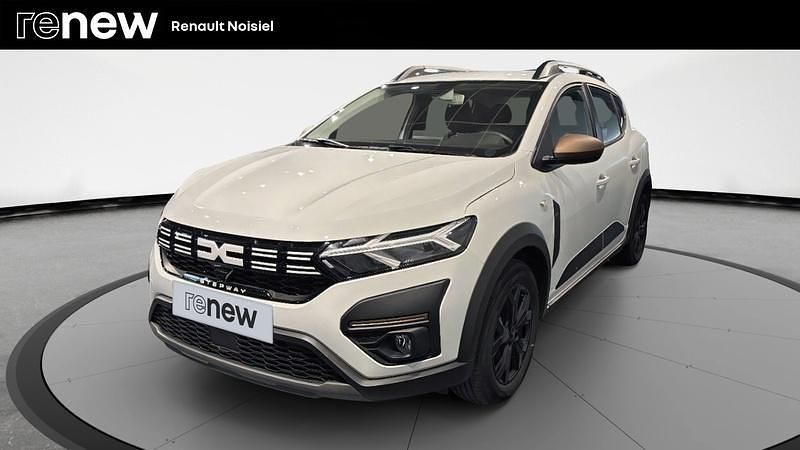 Occasion Dacia Sandero Expression 101 ch (74 kW) 2024 Blanc Citadine