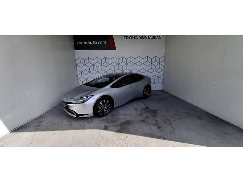 Utilisé 2024 Toyota Prius Design Citadine | 32 900 € (Prix juste) - Image 1/4