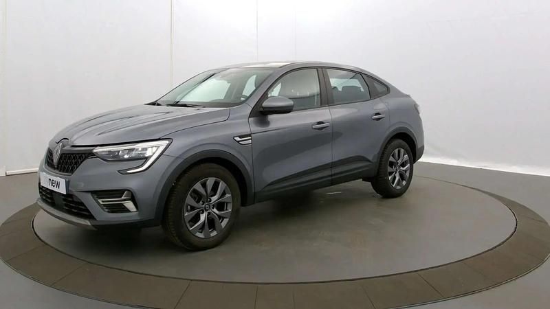 Gris Utilisé 2024 Renault Arkana Evolution SUV | 20 990 € (Bon prix) - Image 1/4