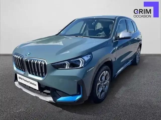 Cape york gruen metallic Utilisé 2023 BMW iX1 Efficient Dynamics SUV | 35 890 € - Image 1/4