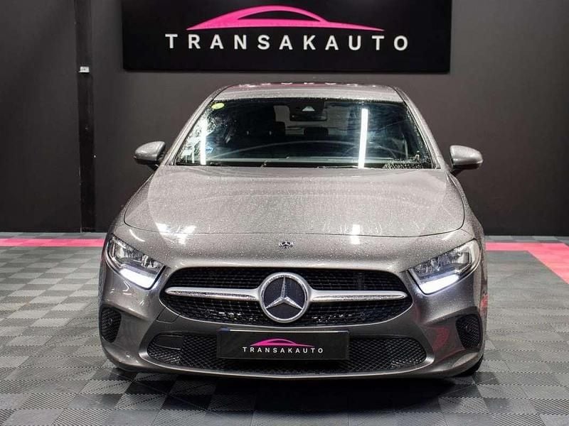 Occasion Mercedes A180 Business 117 ch (86 kW) 2018 Gris Berline