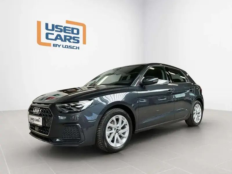 Gris Utilisé 2024 Audi A1 Advanced Citadine | 27 682 € (Prix juste) - Image 1/4