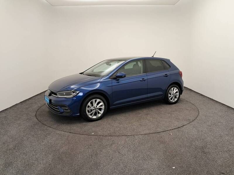 Bleu Utilisé 2022 VW Polo S Berline | 17 990 € (Prix juste) - Image 1/3