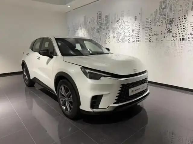 Occasion Lexus LBX 2025 Blanc arctique métallisé SUV