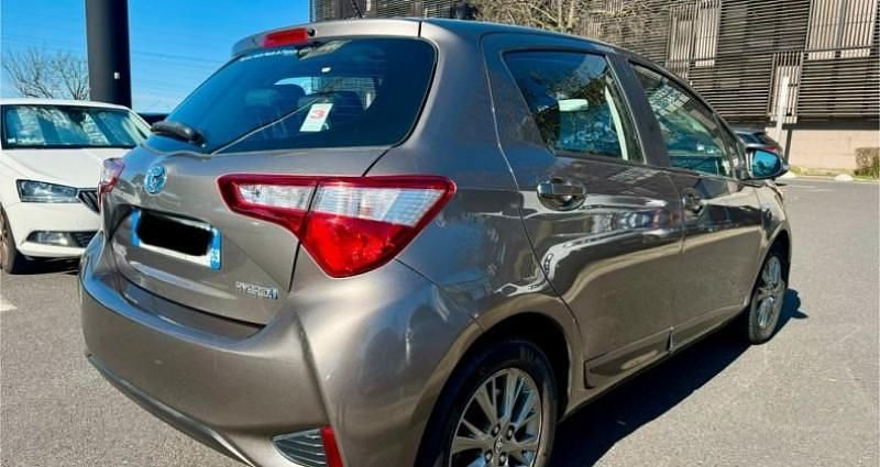 Occasion Toyota Yaris Hybrid Design 100 ch (73 kW) 2018 Citadine