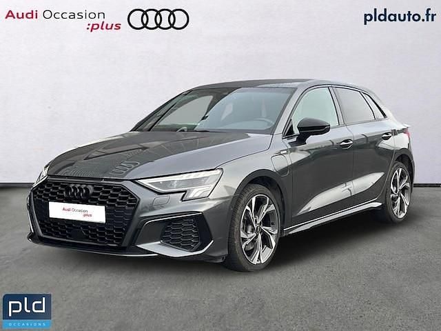 Occasion Audi A3 Sportback e-tron S-Line 150 ch (110 kW) 2022 Gris daytona nacré Citadine