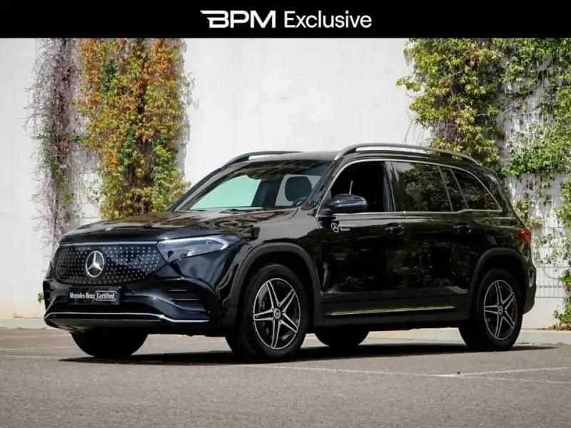 Noir Utilisé 2025 Mercedes EQB250+ SUV | 44 900 € (Super prix) - Image 1/4