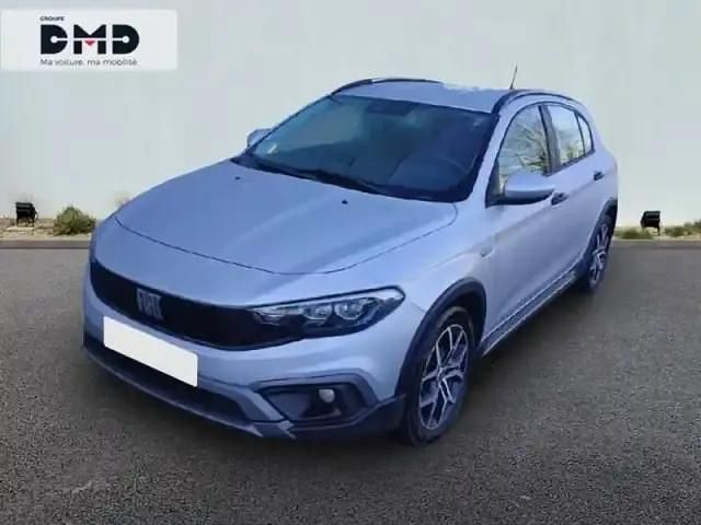 Occasion Fiat Tipo Cross 2021 Gris maestro métallisé Berline