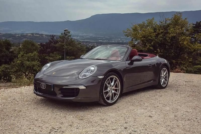 Gris Occasion 2012 Porsche 911 Carrera S Cabriolet Sport Cabriolet | 105 991 € (Prix juste) - Image 1/4