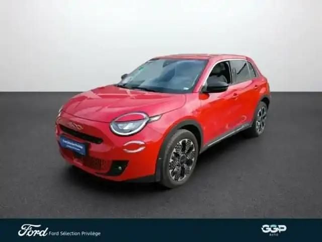 Orange Occasion 2024 Fiat 600 La Prima SUV | 21 299 € (Bon prix) - Image 1/4