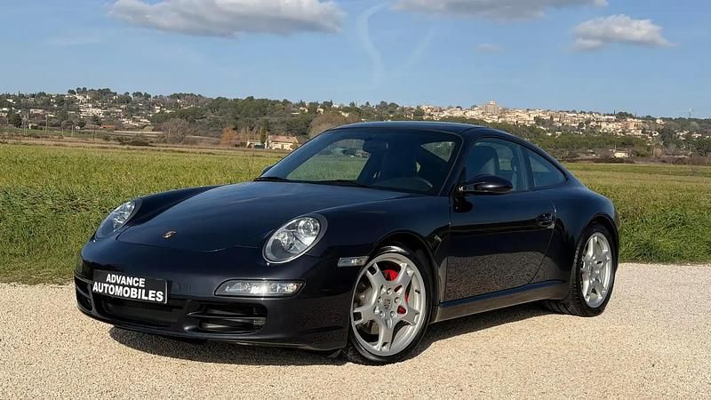 Gris Occasion 2005 Porsche 911 Carrera S Coupé | 57 800 € (Prix cher) - Image 1/4