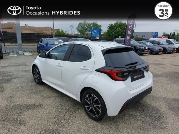Blanc Utilisé 2022 Toyota Yaris Hybrid Design | 19 990 € (Super prix) - Image 1/3