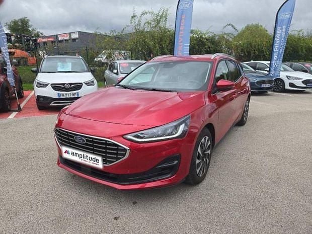 Rouge Utilisé 2024 Ford Focus Business Edition | 23 999 € (Prix juste) - Image 1/4