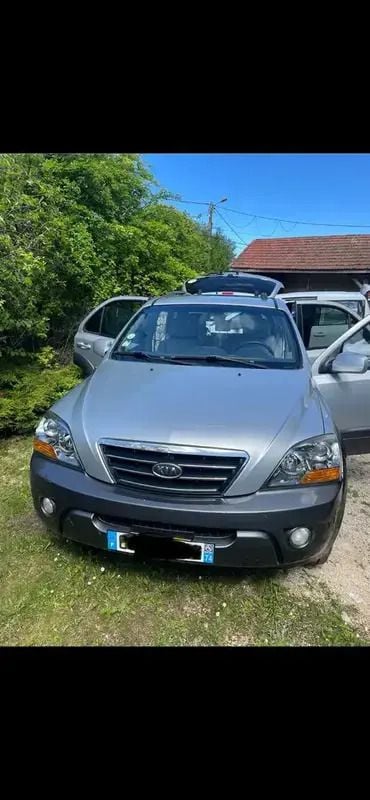 Gris Utilisé 2007 Kia Sorento EX SUV | 2 700 € - Image 1/4