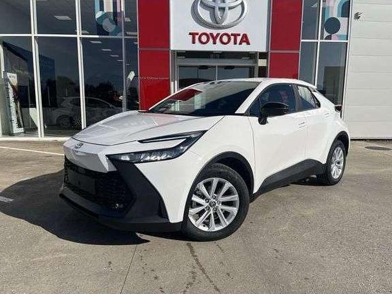 Utilisé 2025 Toyota C-HR Business Edition SUV | 30 990 € (Prix juste) - Image 1/1