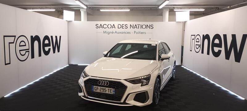 Blanc Utilisé 2023 Audi A3 Sportback S-Line Berline | 34 990 € (Prix juste) - Image 1/3