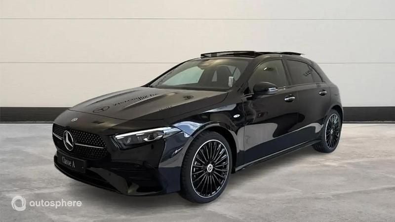 Noir Utilisé 2025 Mercedes A250 Edition Berline | 46 900 € - Image 1/4