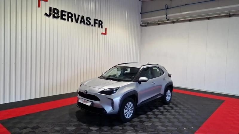 Utilisé 2023 Toyota Yaris Cross SUV | 21 590 € (Prix juste) - Image 1/4