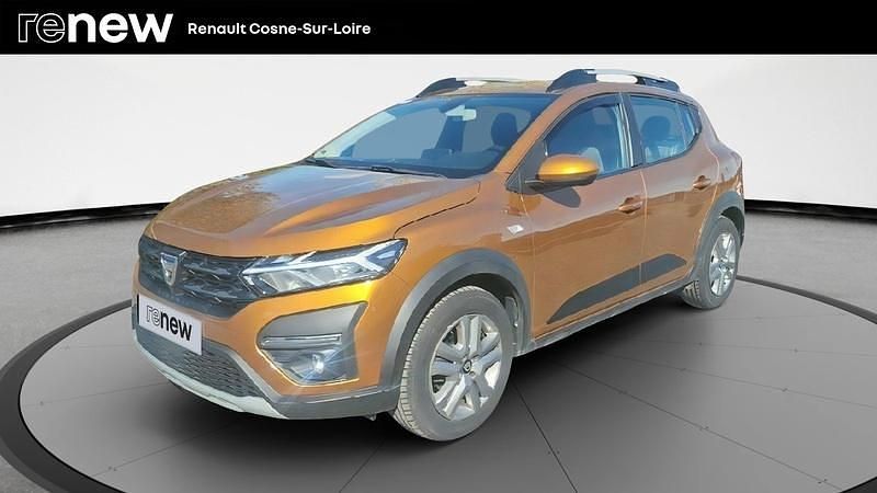 Orange Utilisé 2022 Dacia Sandero Comfort Citadine | 13 490 € (Prix juste) - Image 1/4