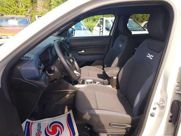 Beige Utilisé 2025 Dacia Duster Journey SUV | 26 990 € (Prix cher) - Image 1/4