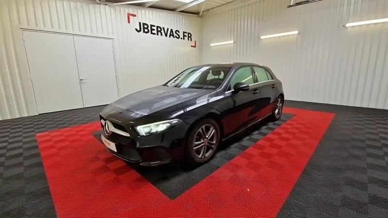 Noir Utilisé 2019 Mercedes A180 Style Berline | 20 990 € (Bon prix) - Image 1/4