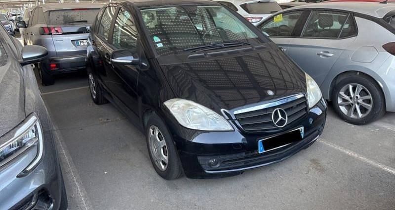 Utilisé 2010 Mercedes A160 Classic Berline | 5 490 € - Image 1/4