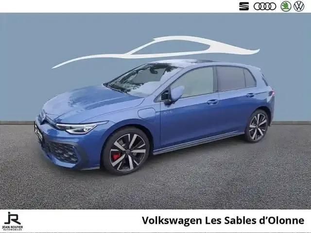 Bleu Utilisé 2024 VW Golf VIII GTE Berline | 50 999 € - Image 1/4