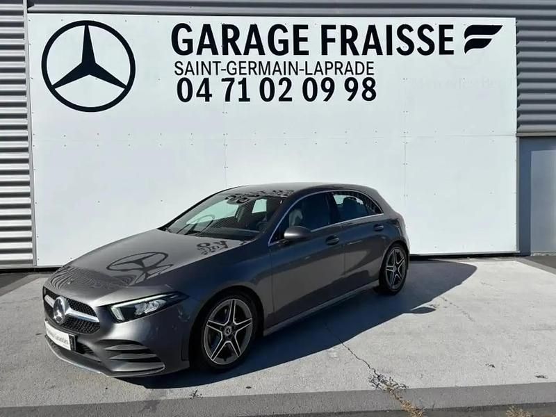 Gris Occasion 2019 Mercedes A200 AMG line Berline | 24 900 € (Prix juste) - Image 1/4