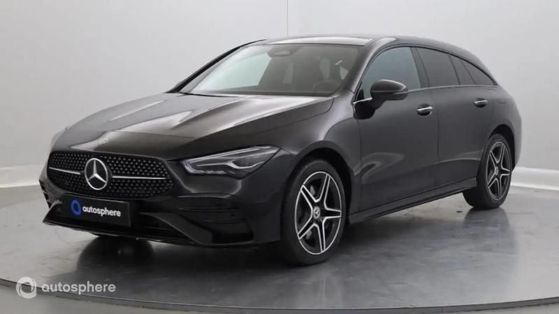 Utilisé 2024 Mercedes CLA250e AMG line Berline | 38 499 € - Image 1/4